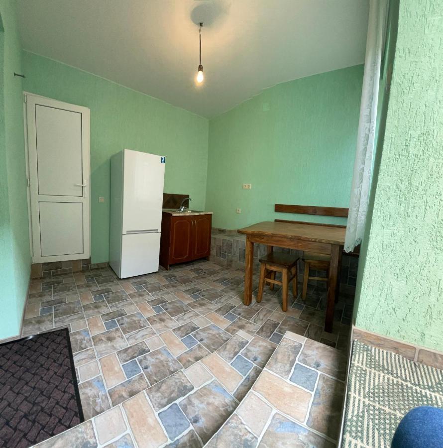 Guesthouse on Sovhoznaya 18 Gagra Exteriér fotografie